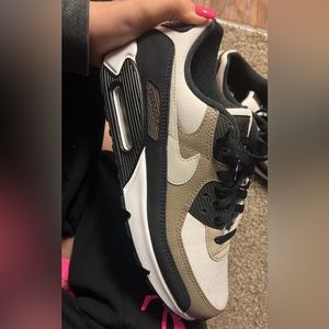 Men’s Nike Air Max 90 Shoes